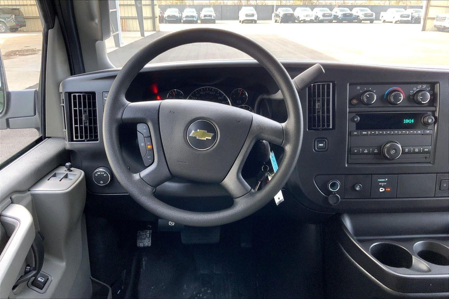 2026 Chevrolet Express Cargo WT