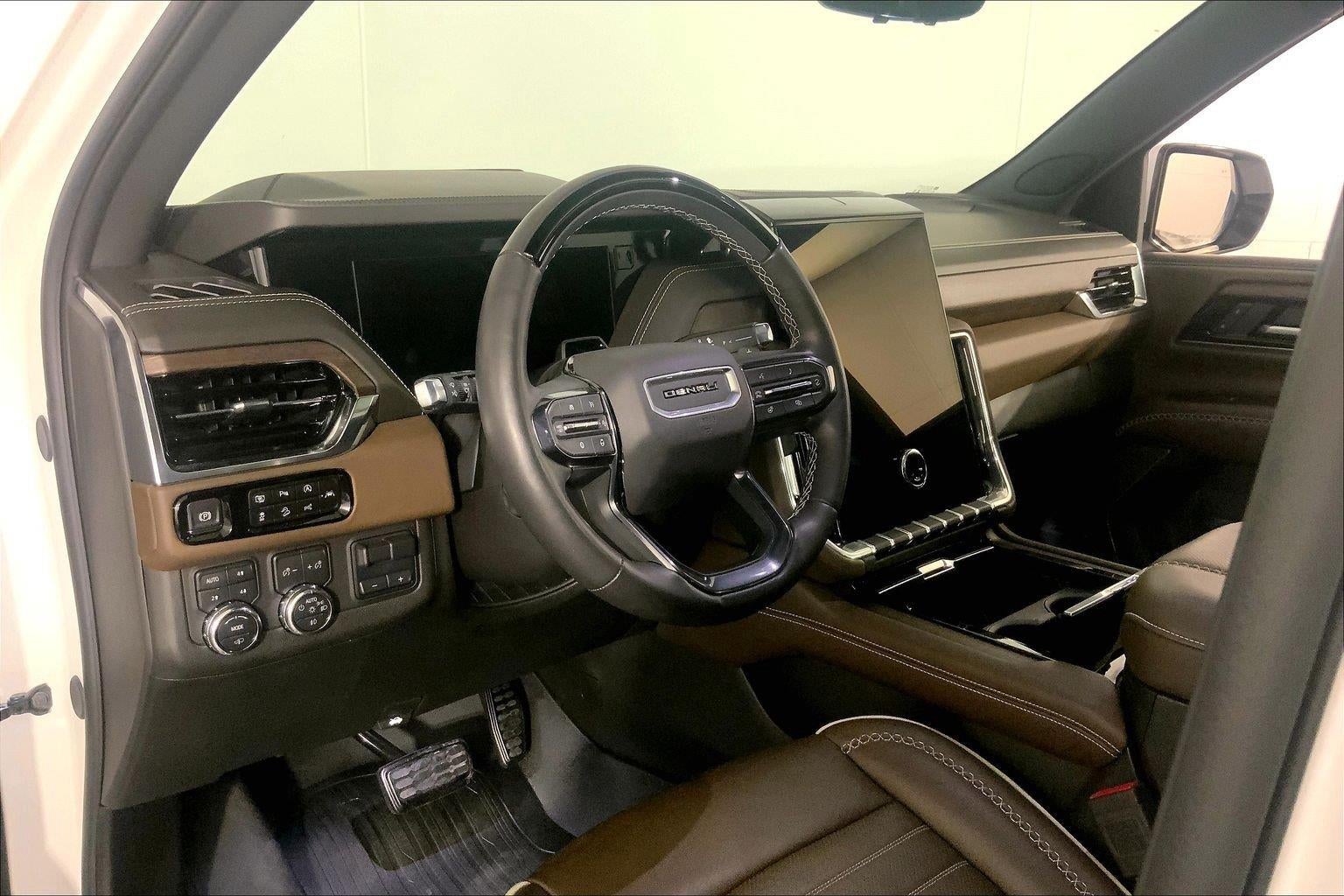 2025 GMC Yukon Denali Ultimate