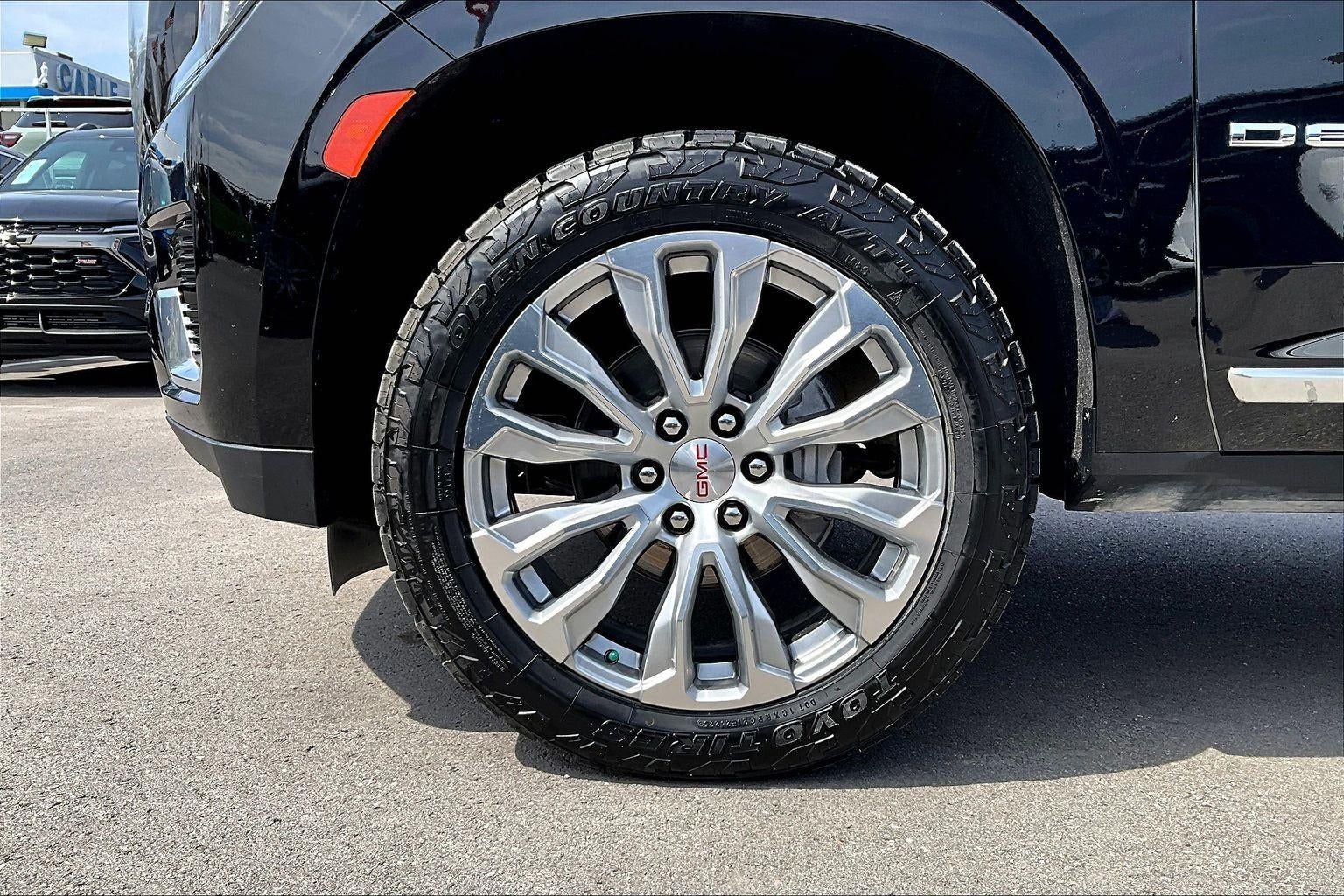 2022 GMC Yukon XL Denali