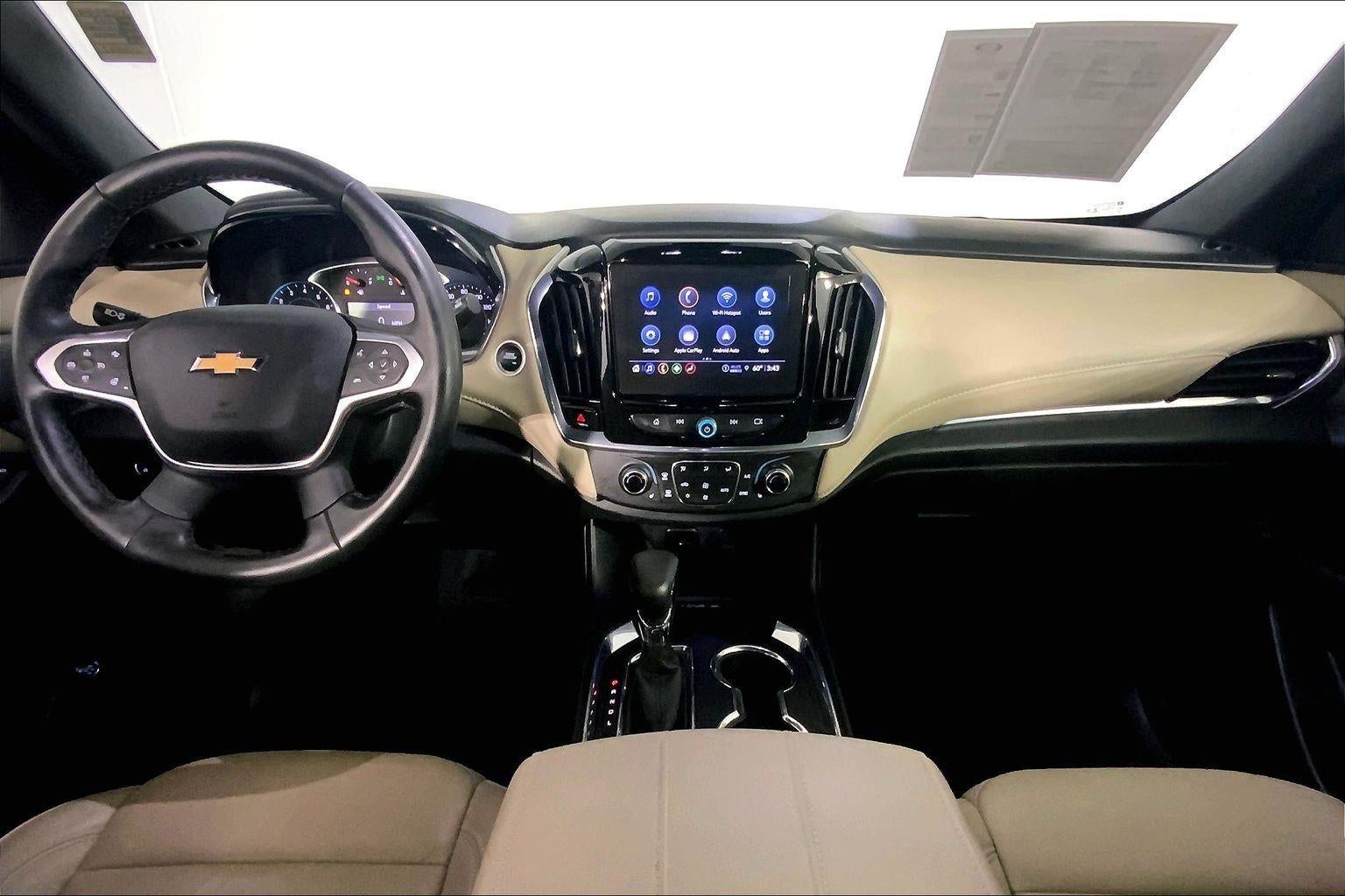 2023 Chevrolet Traverse LT Leather