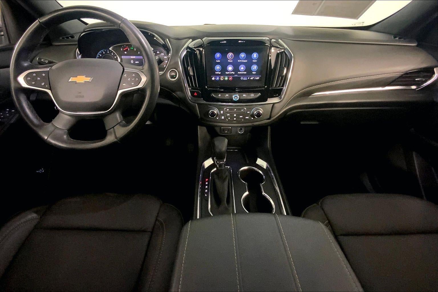 2023 Chevrolet Traverse LT Leather