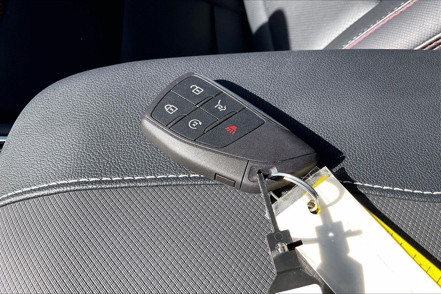 2025 Chevrolet Traverse RS