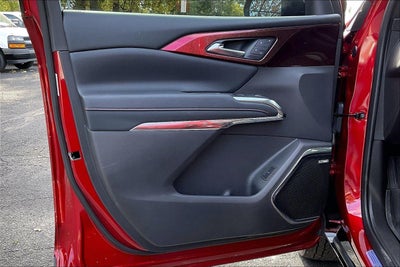 2025 Chevrolet Traverse RS