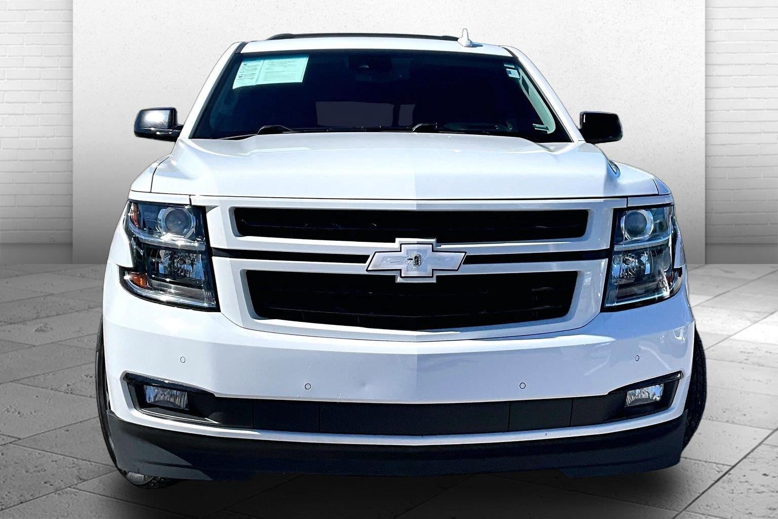 Used 2018 Chevrolet Tahoe Premier with VIN 1GNSKCKJ7JR220718 for sale in Kansas City