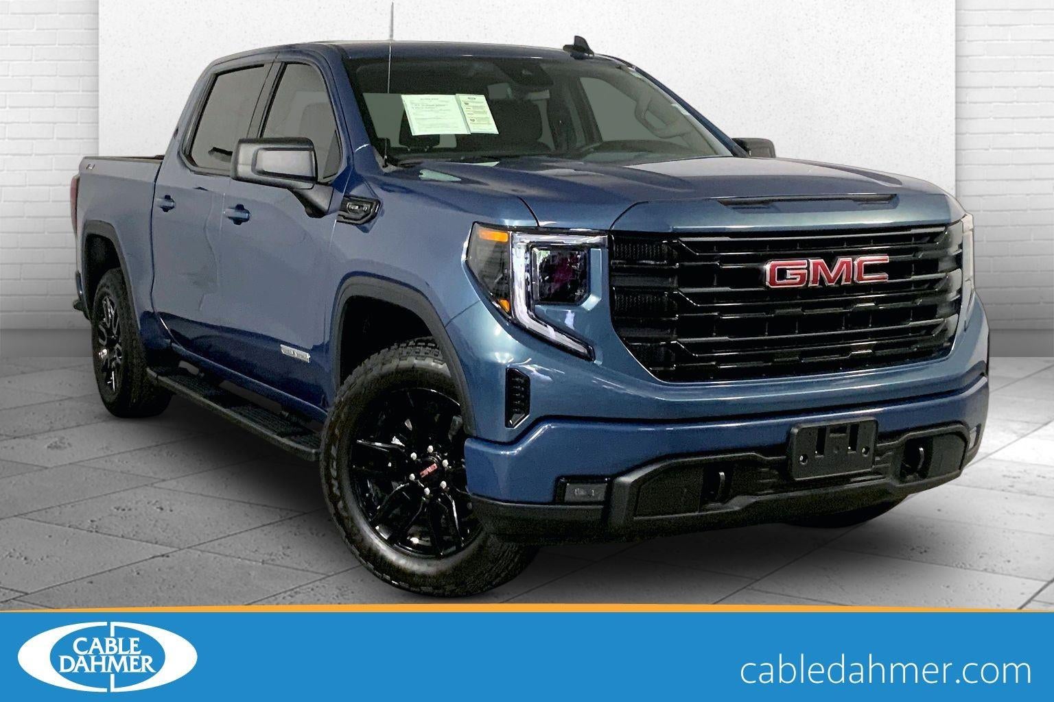2026 GMC Sierra 4WD Crew Cab Short Box Elevation's photo