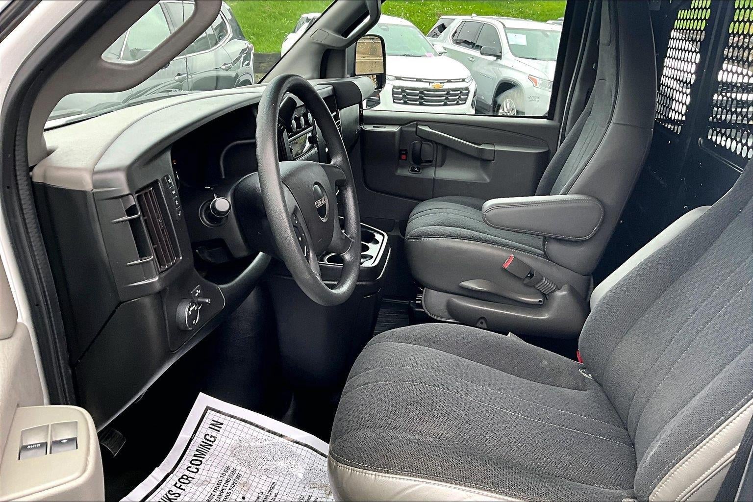 2019 GMC Savana Cargo 2500 RWD 2500 135"