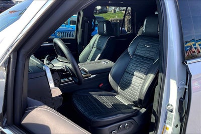 2025 Cadillac Escalade Premium Luxury Platinum