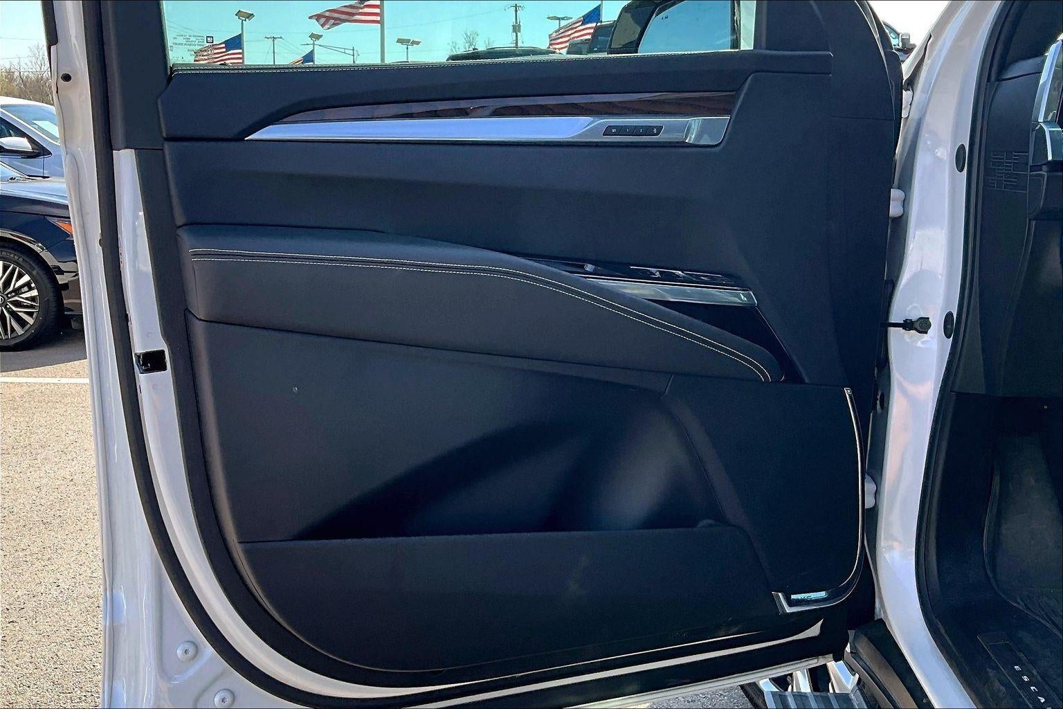 2025 Cadillac Escalade Premium Luxury Platinum