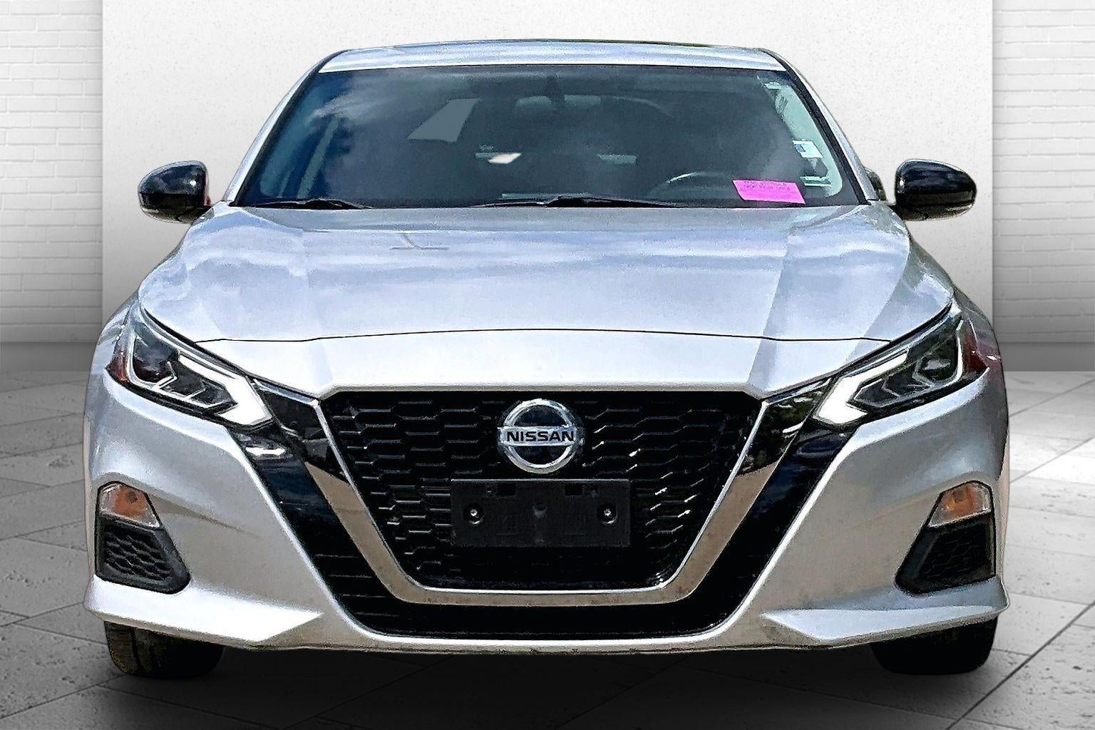 Used 2019 Nissan Altima SR with VIN 1N4BL4CV2KN317451 for sale in Kansas City