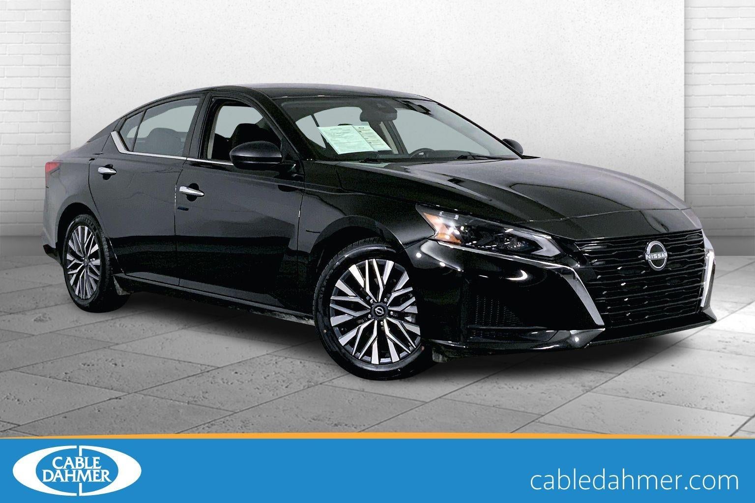 2024 Nissan Altima SV