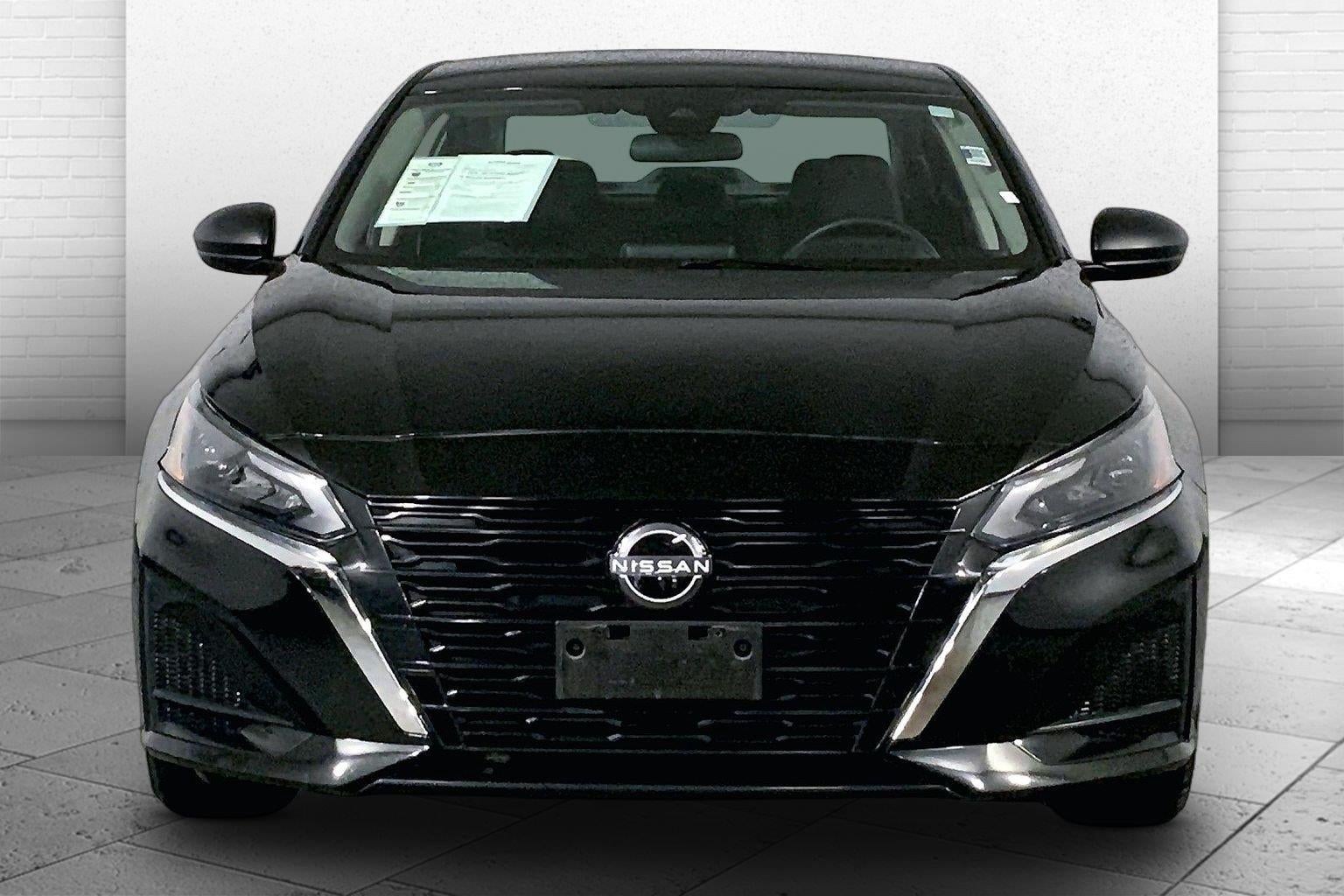 Used 2025 Nissan Altima SV with VIN 1N4BL4DV4SN323301 for sale in Kansas City