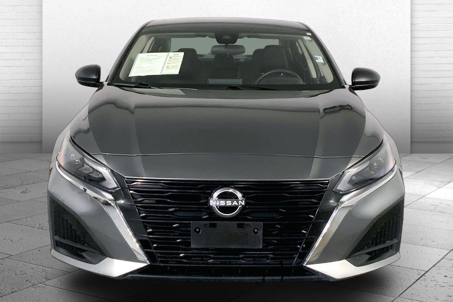 Used 2025 Nissan Altima SV with VIN 1N4BL4DV6SN320027 for sale in Kansas City