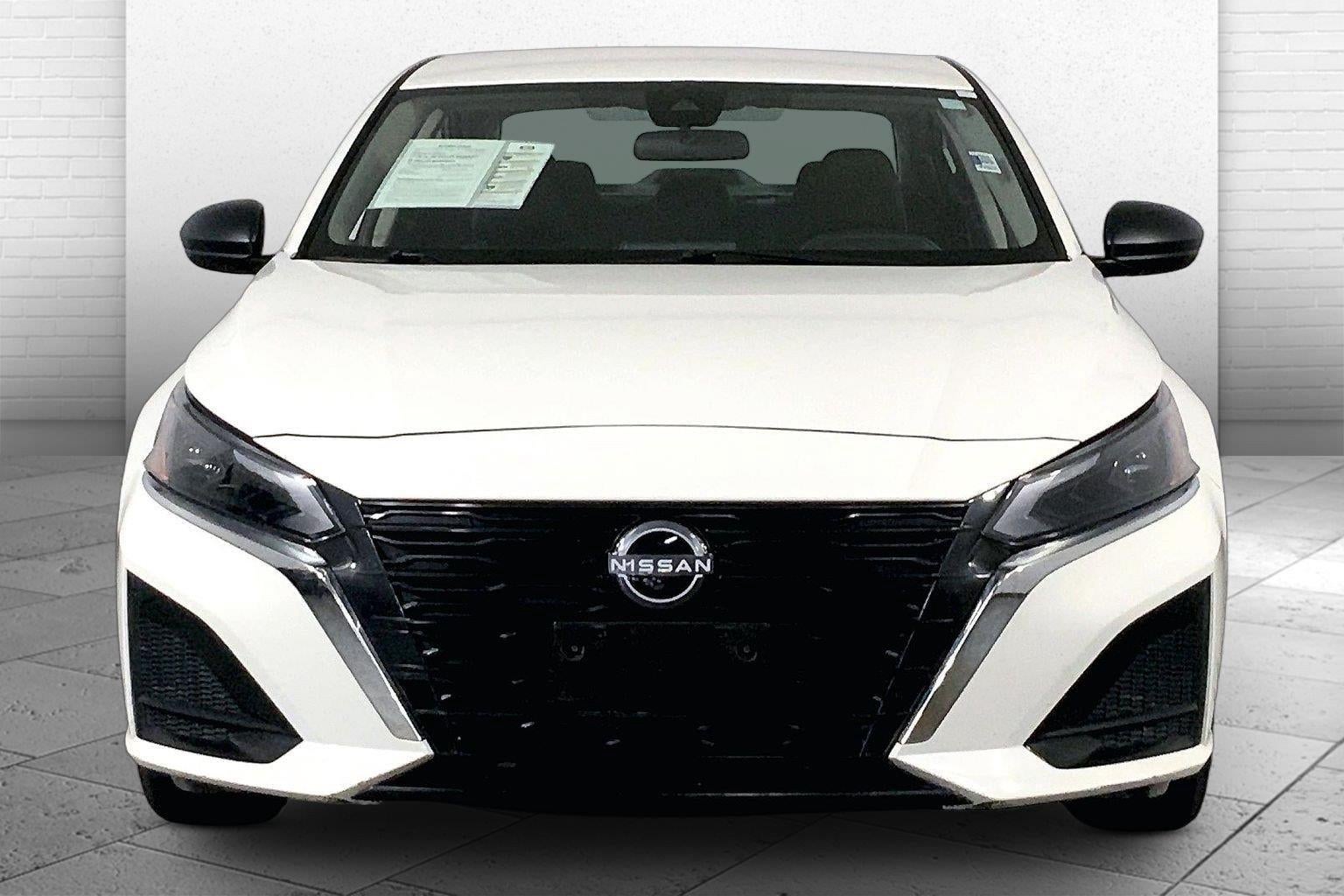 Used 2025 Nissan Altima SV with VIN 1N4BL4DV6SN399523 for sale in Kansas City