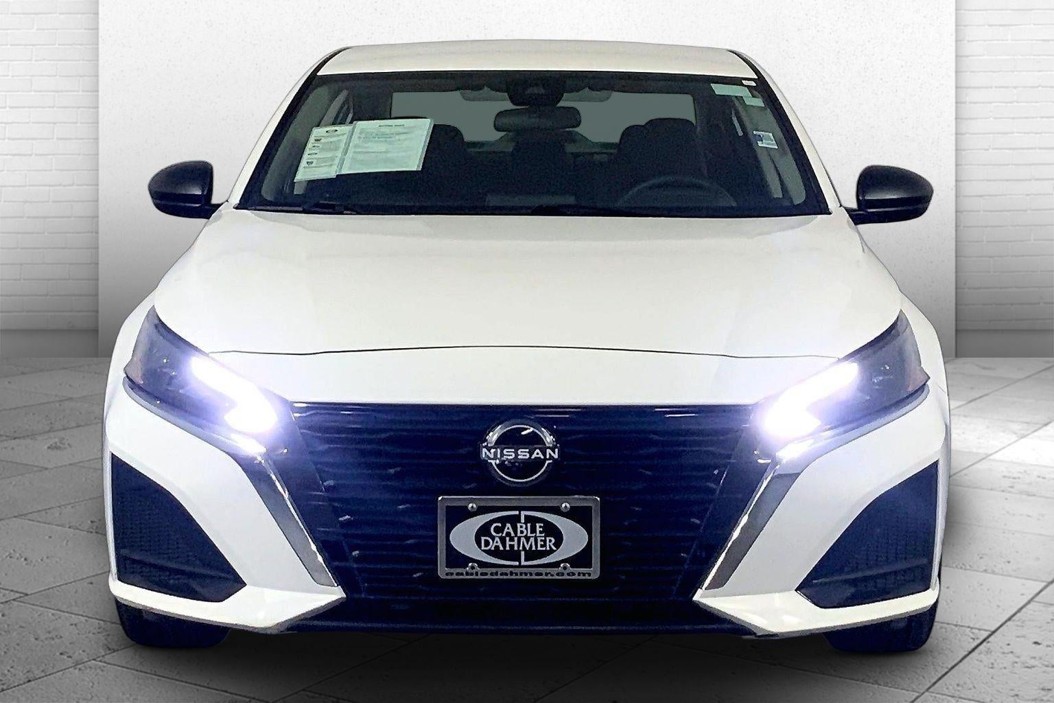 Used 2025 Nissan Altima SV with VIN 1N4BL4DV9SN378519 for sale in Kansas City