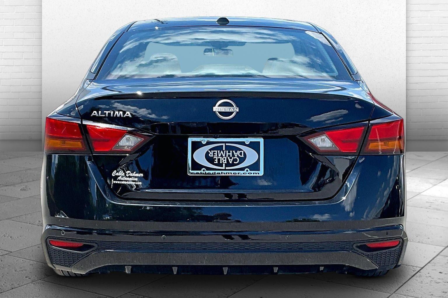 2025 Nissan Altima SV