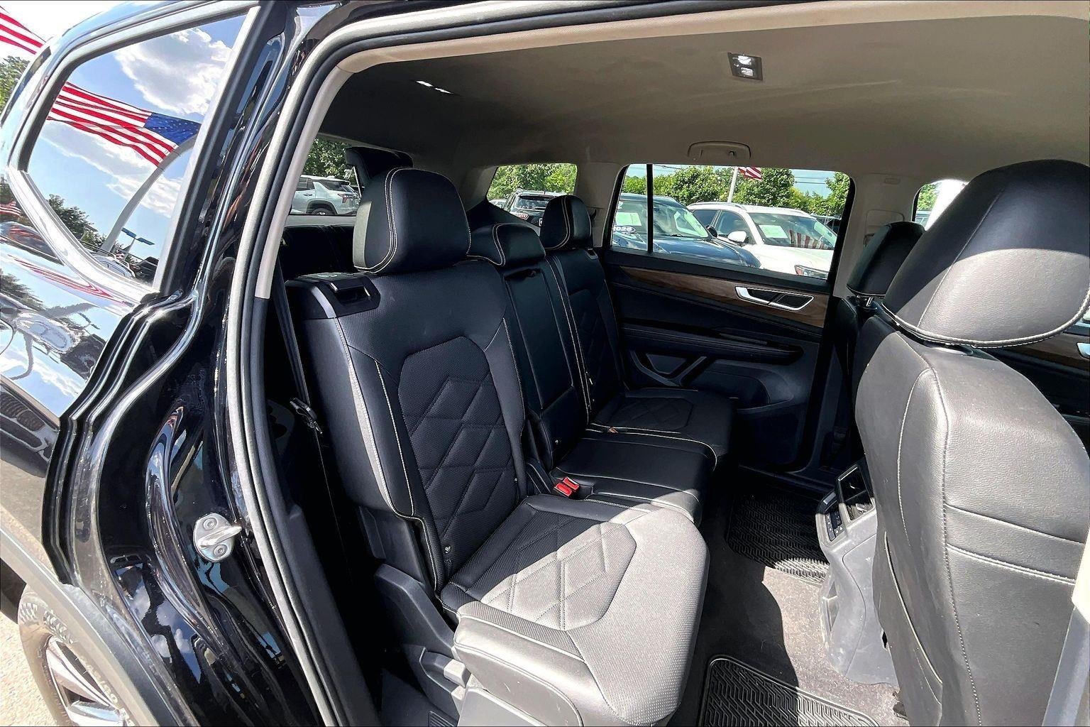 2024 Volkswagen Atlas 2.0T SE