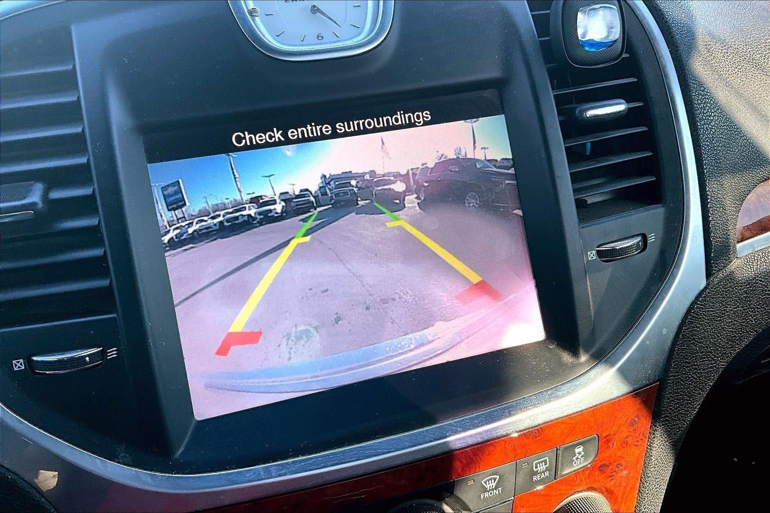 2014 Chrysler 300 Base