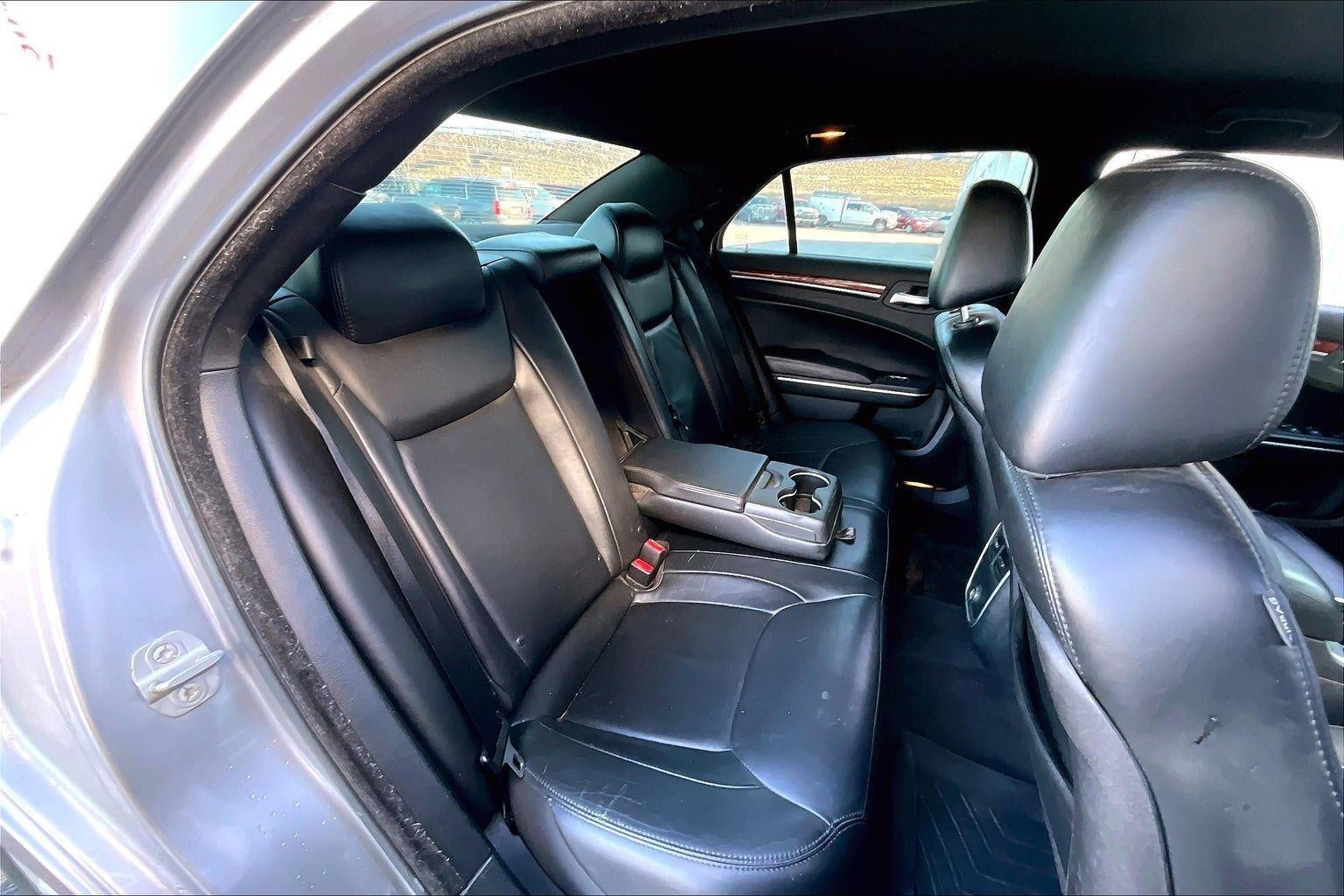 2014 Chrysler 300 Base