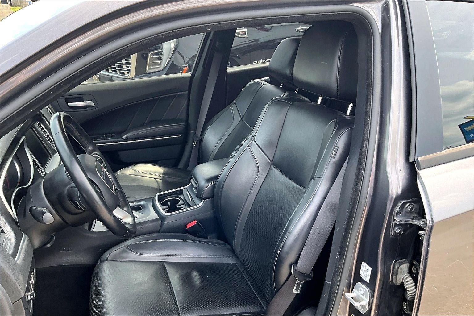 2015 Dodge Charger SXT