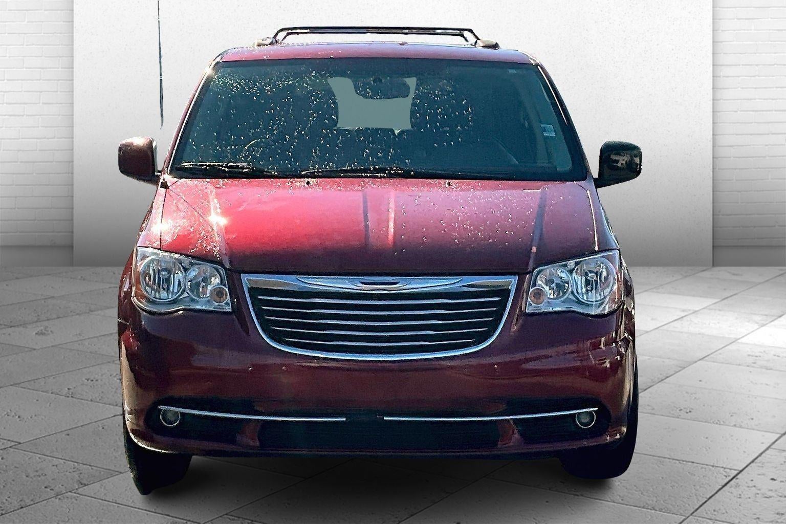 Used 2016 Chrysler Town & Country Touring with VIN 2C4RC1BG8GR141249 for sale in Kansas City