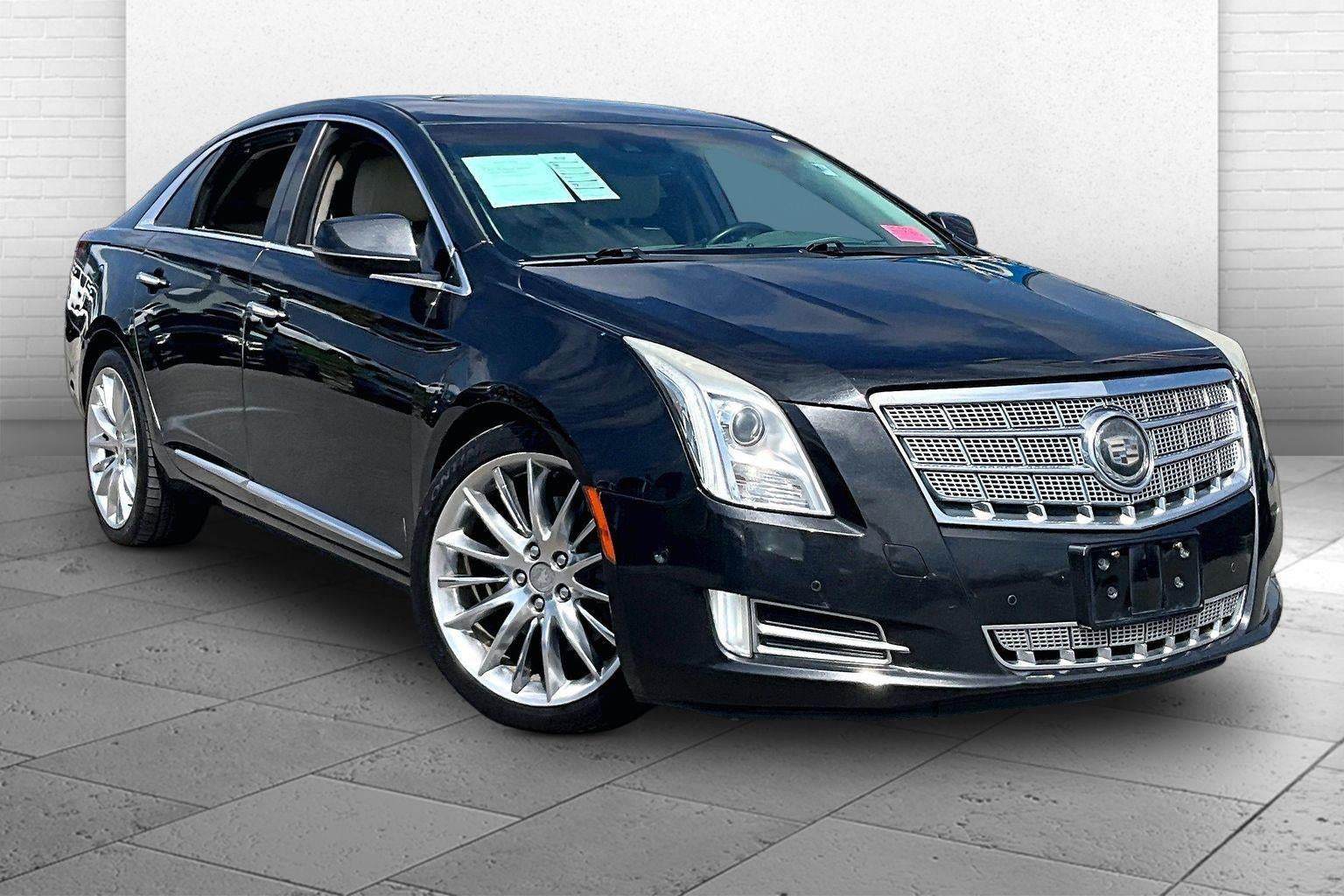 2014 Cadillac XTS 3.6L FWD Platinum Collection's photo