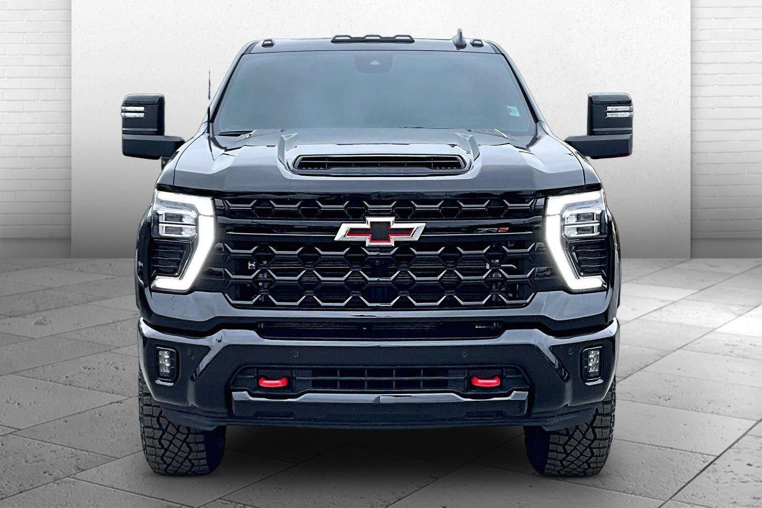 Used 2025 Chevrolet Silverado 2500HD ZR2 with VIN 2GC4KYEY0S1225051 for sale in Kansas City