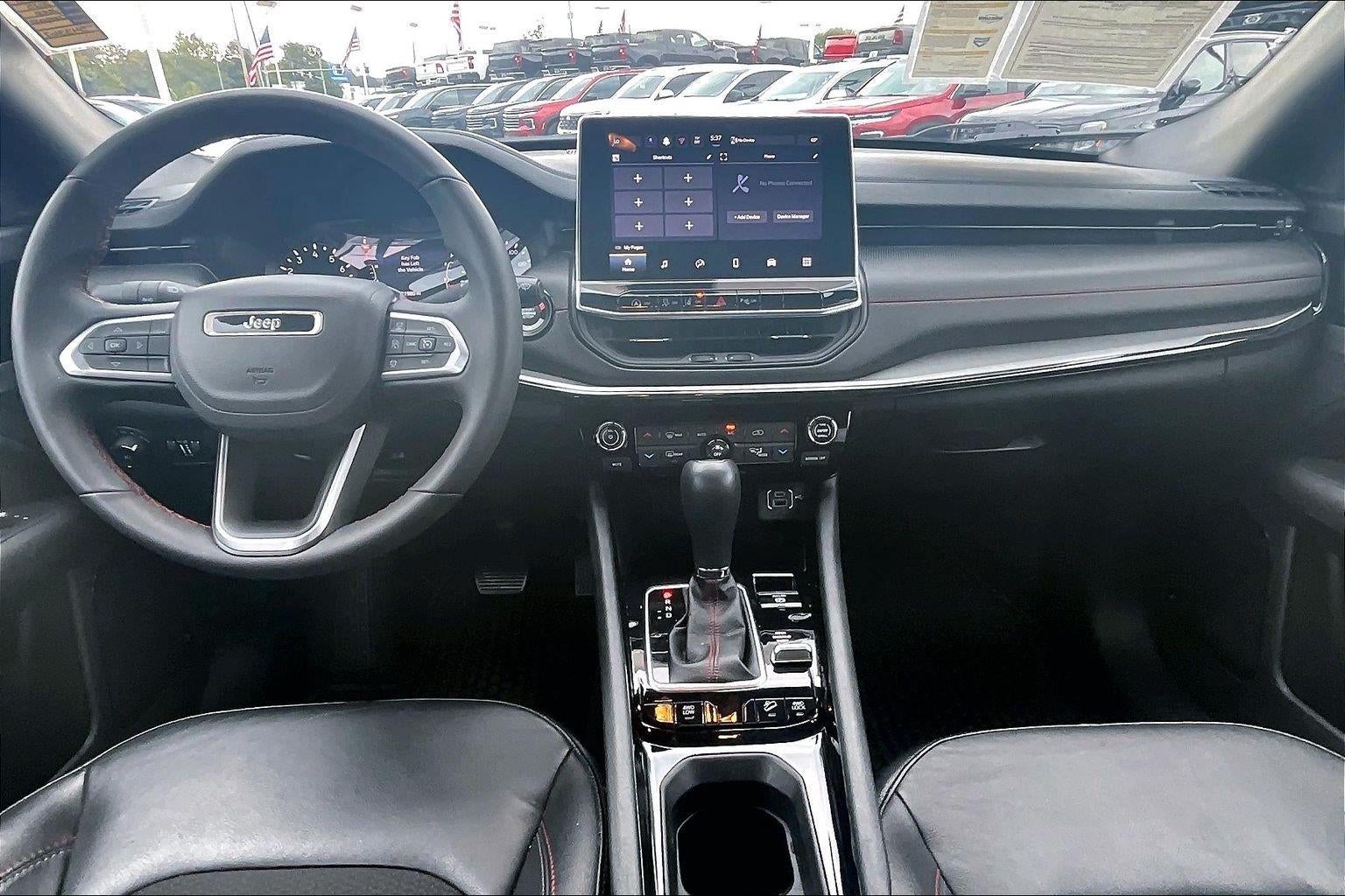 2025 Jeep Compass Trailhawk - Photo 14