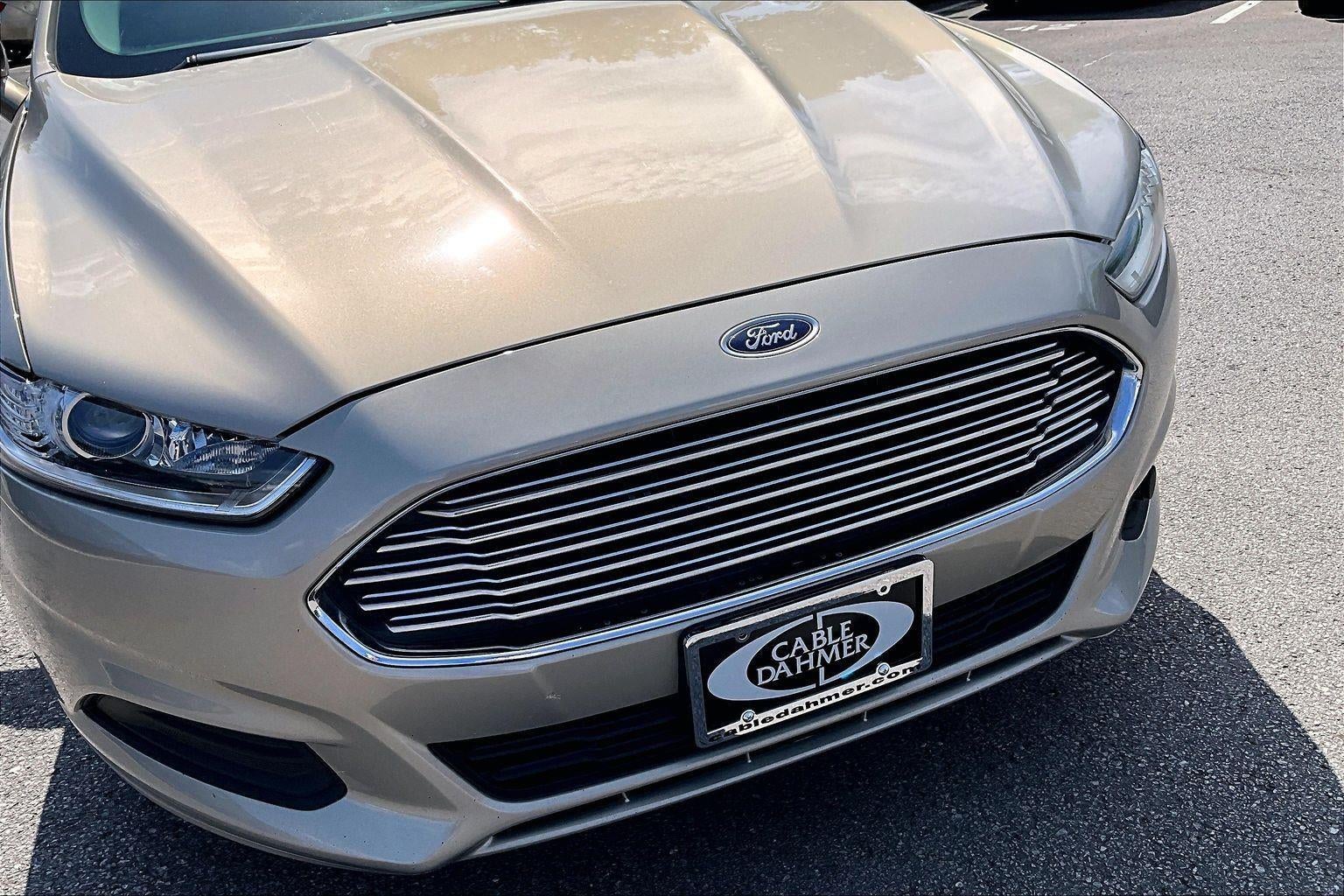 2015 Ford Fusion SE