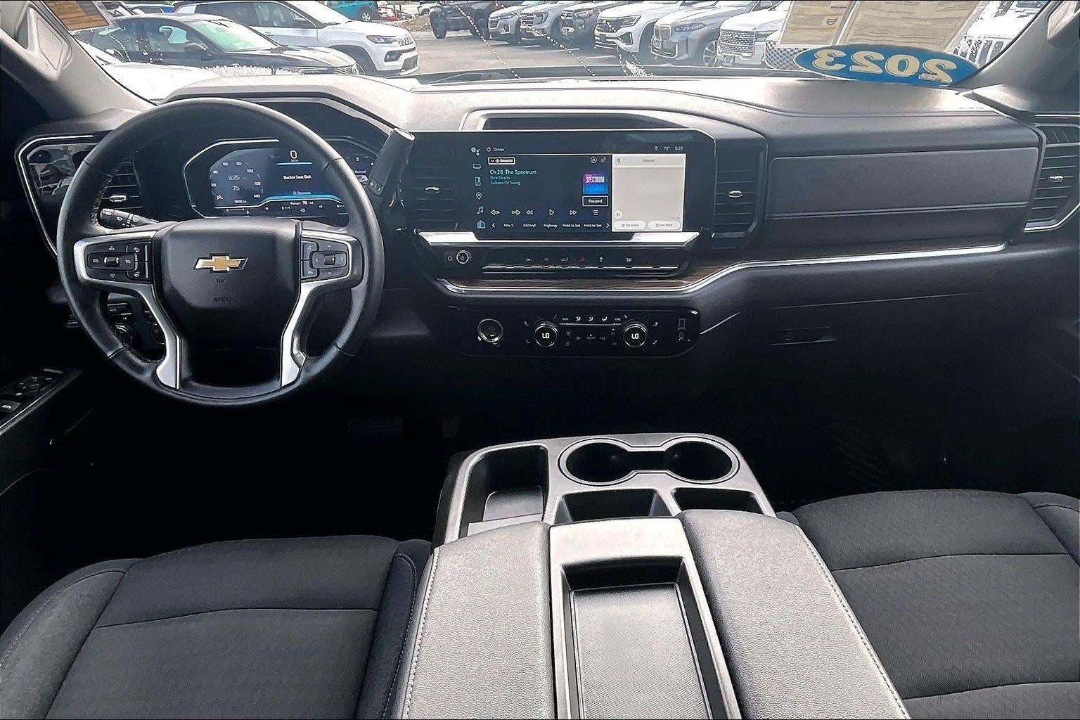 2023 Chevrolet Silverado 1500 LT (2FL)
