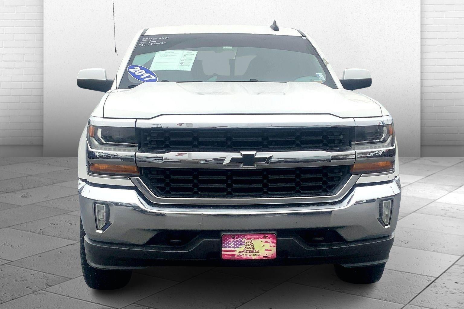 Used 2017 Chevrolet Silverado 1500 LT with VIN 3GCUKREC1HG129083 for sale in Kansas City