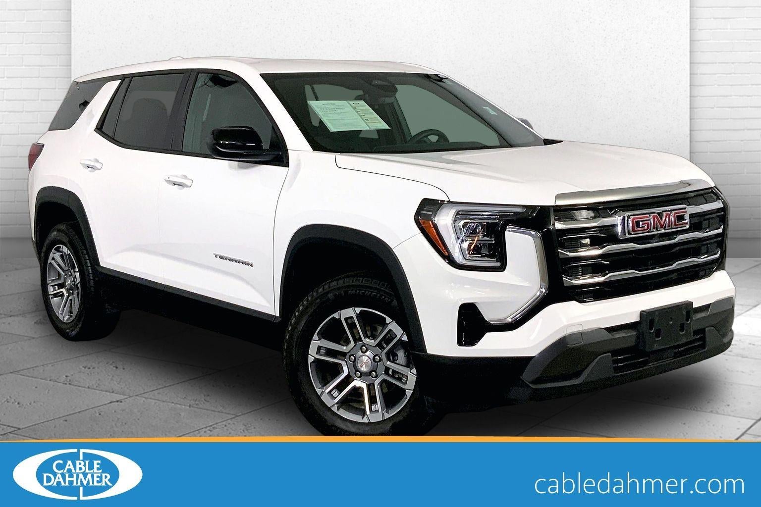 2025 GMC Terrain Elevation FWD's photo