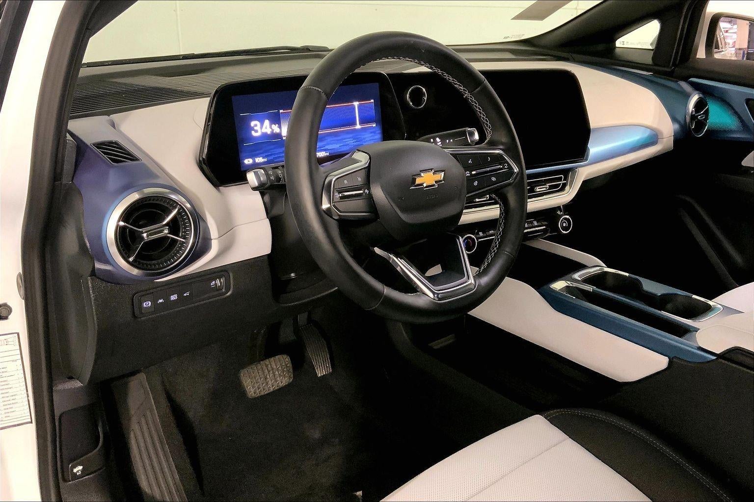 2025 Chevrolet Equinox EV LT