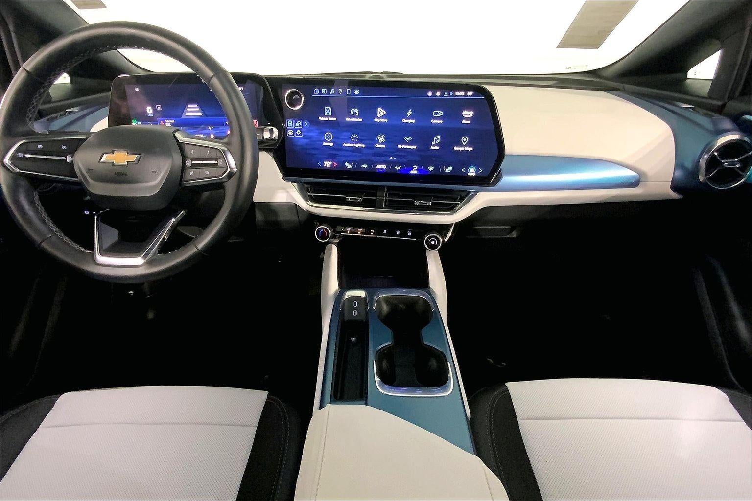 2025 Chevrolet Equinox EV LT