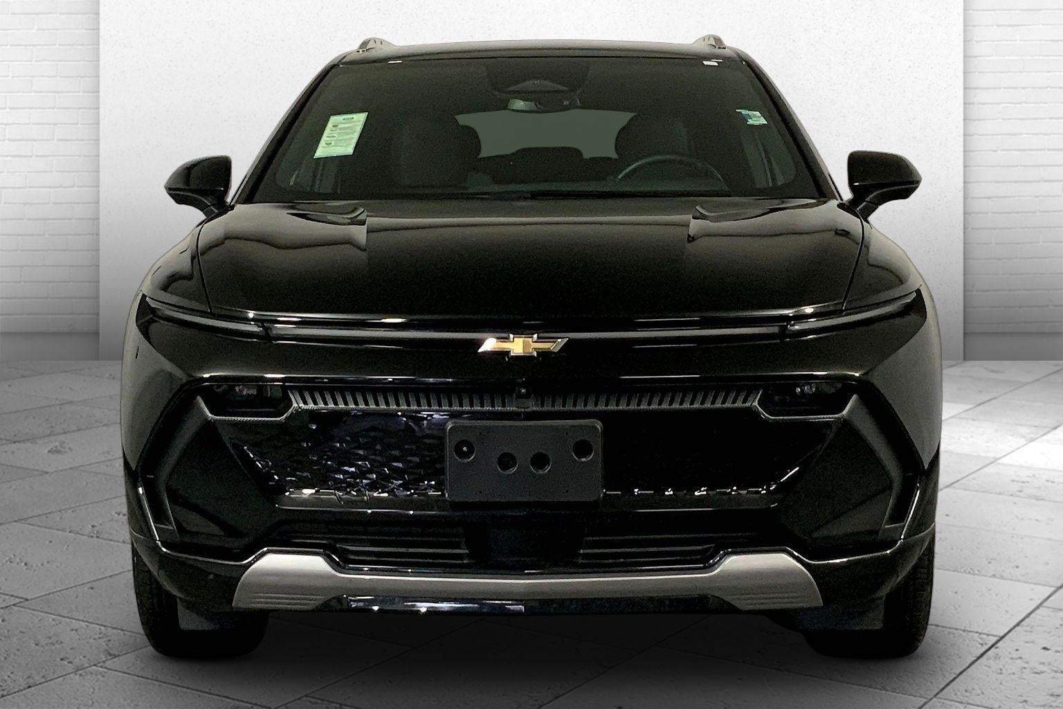 Used 2025 Chevrolet Equinox EV LT with VIN 3GN7DNRP8SS196577 for sale in Kansas City, MO