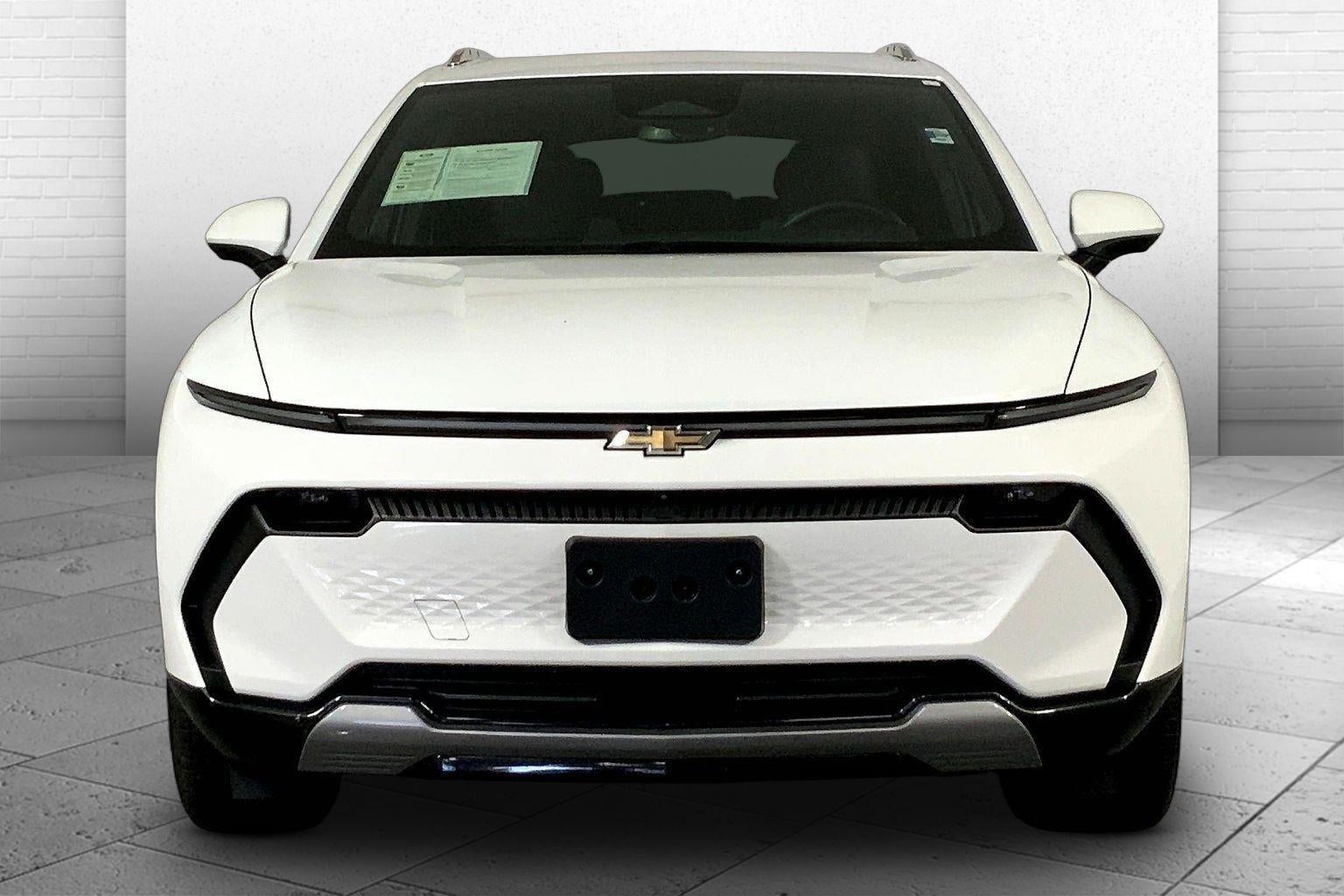 Used 2025 Chevrolet Equinox EV LT with VIN 3GN7DNRP9SS196698 for sale in Kansas City, MO