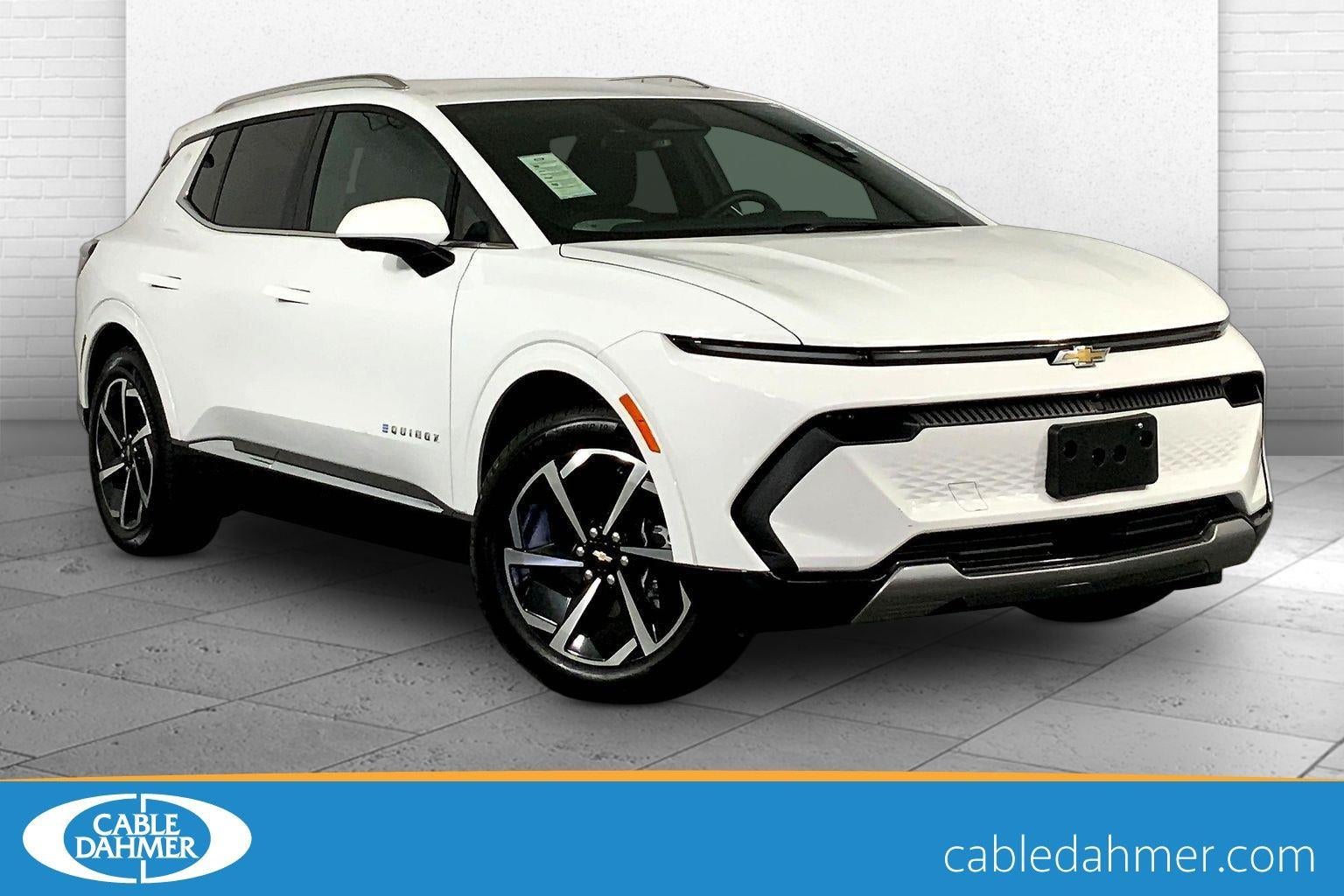 2025 Chevrolet Equinox EV 2LT FWD's photo