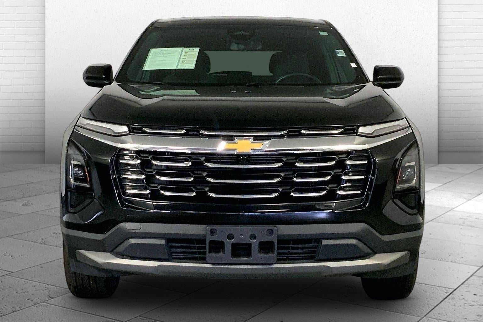 Used 2025 Chevrolet Equinox LT with VIN 3GNAXHEG7SL211990 for sale in Kansas City