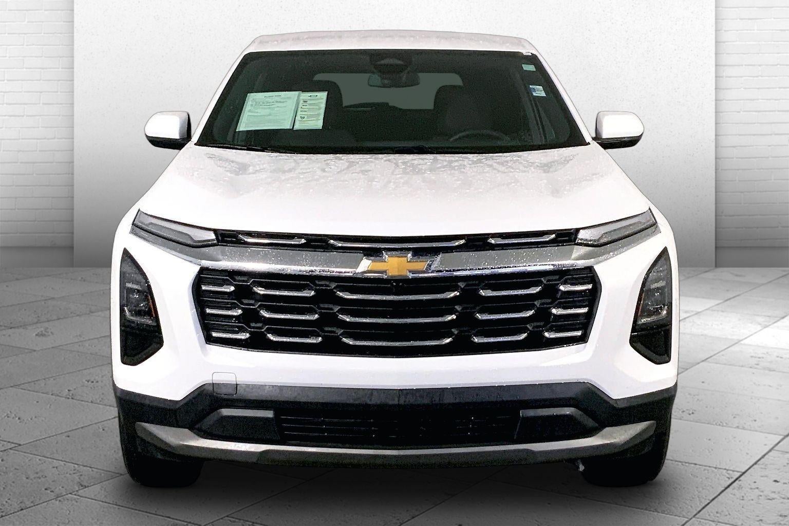 Used 2026 Chevrolet Equinox LT with VIN 3GNAXHEG8TL289793 for sale in Kansas City