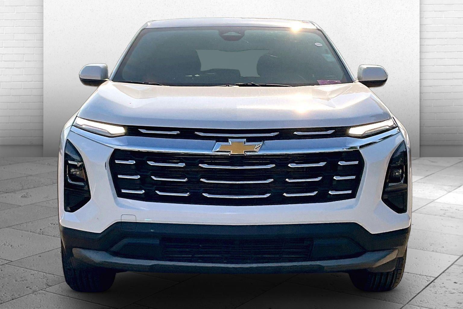 Used 2026 Chevrolet Equinox LT with VIN 3GNAXPEG4TL328406 for sale in Kansas City