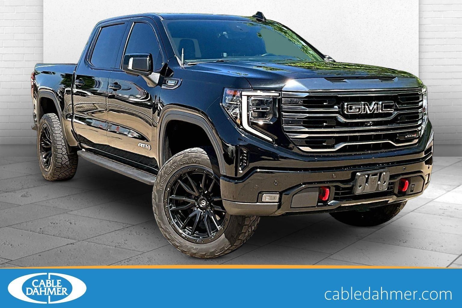 2022 GMC Sierra 4WD Crew Cab Short Box AT4's photo