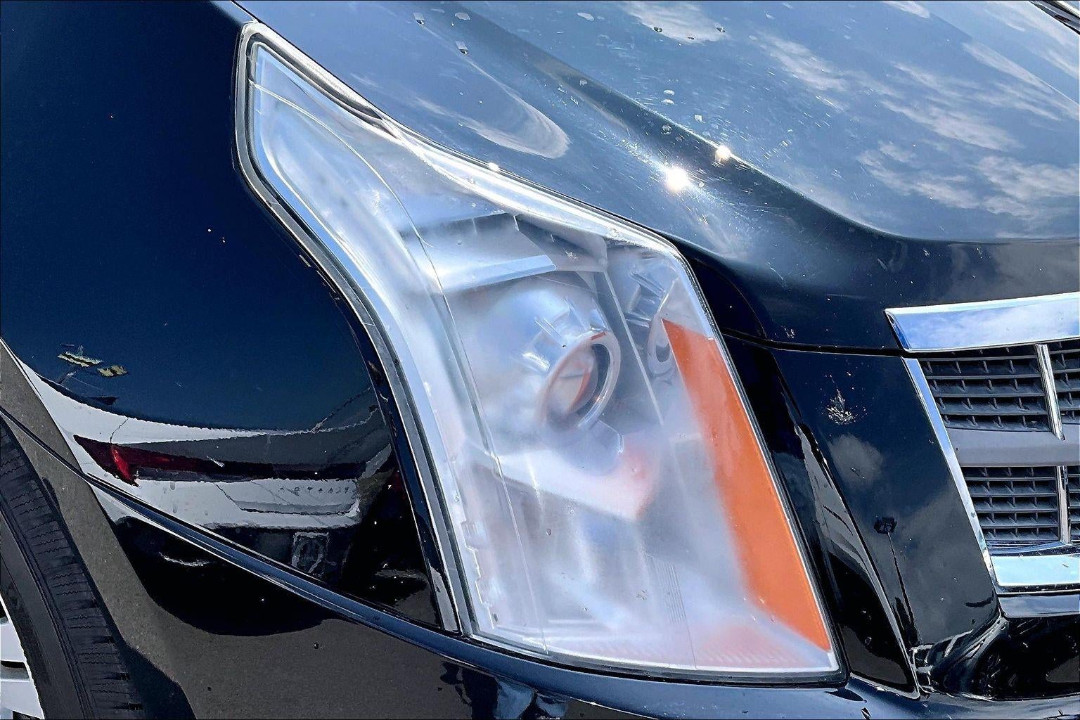 2010 Cadillac SRX Base