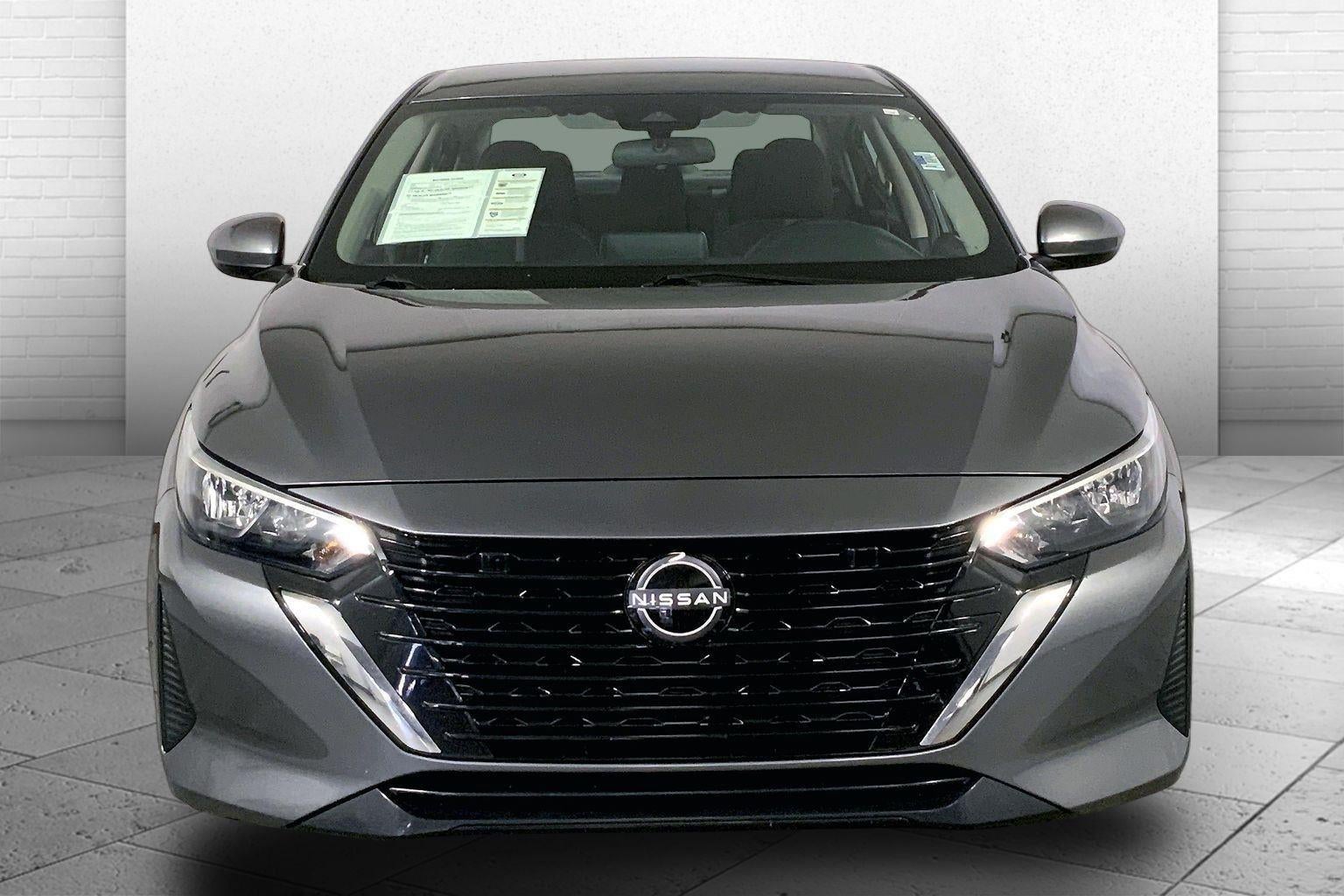 Used 2025 Nissan Sentra SV with VIN 3N1AB8CVXSY215028 for sale in Kansas City