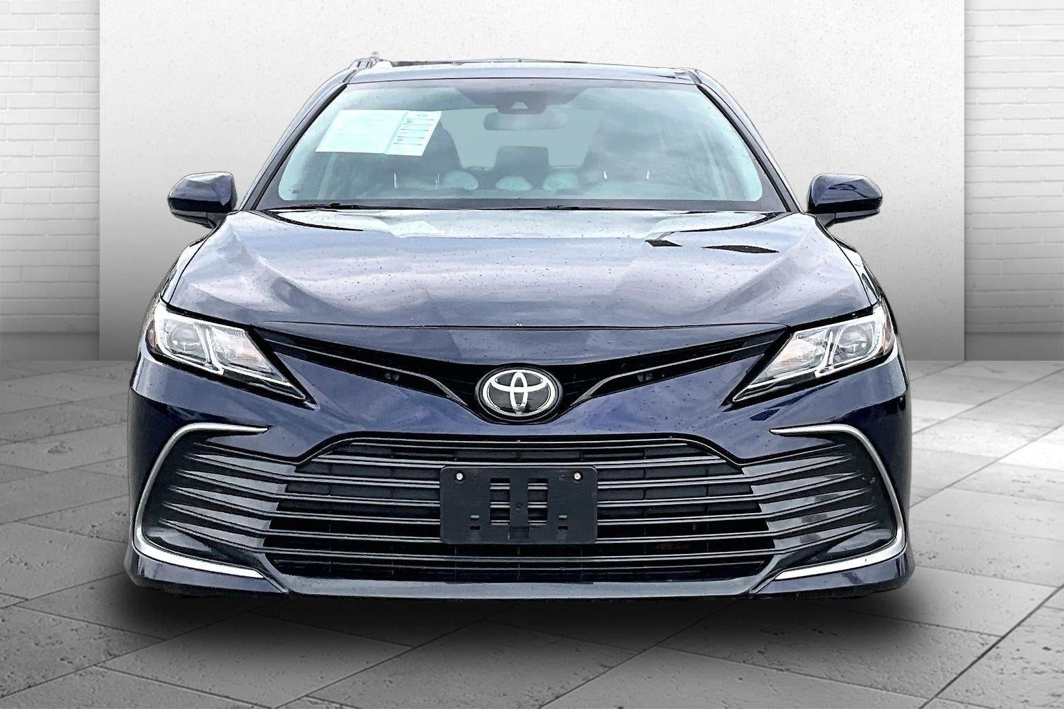 Used 2021 Toyota Camry LE with VIN 4T1C11AK4MU482935 for sale in Kansas City