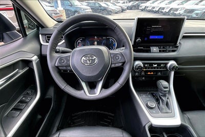 2024 Toyota RAV4 Hybrid XLE