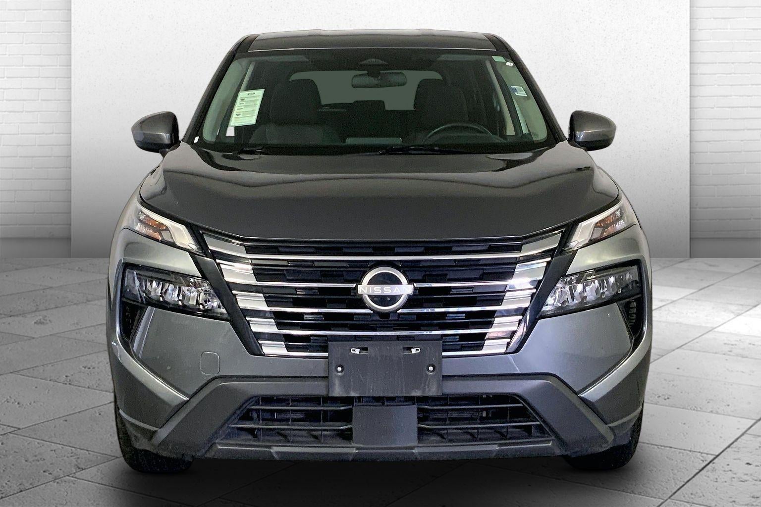 Used 2025 Nissan Rogue SV with VIN 5N1BT3BB0SC815473 for sale in Kansas City