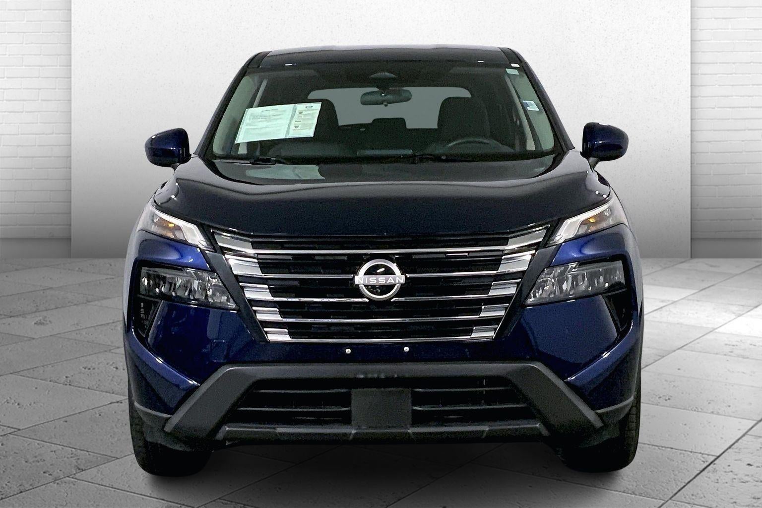 Used 2025 Nissan Rogue SV with VIN 5N1BT3BB1SC781463 for sale in Kansas City