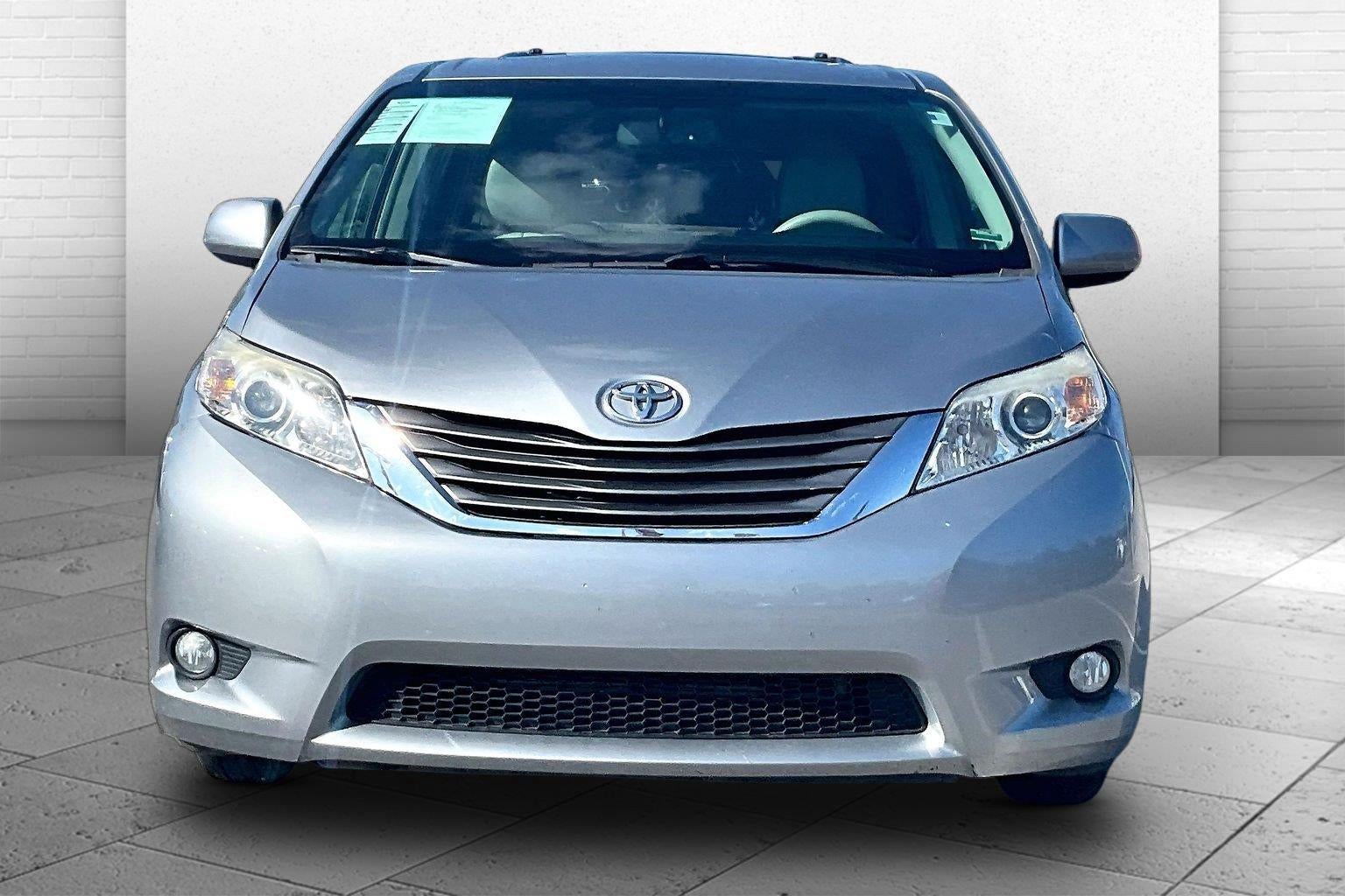 Used 2012 Toyota Sienna XLE with VIN 5TDDK3DC4CS035787 for sale in Kansas City