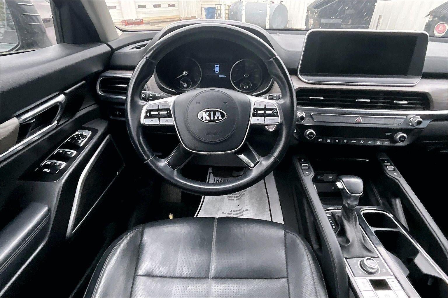 Used 2021 Kia Telluride EX with VIN 5XYP3DHC3MG145318 for sale in Kansas City