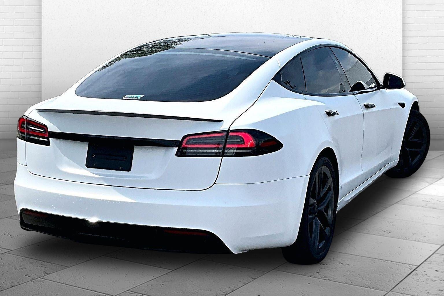 2023 Tesla Model S Plaid