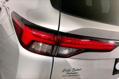 2024 Mitsubishi Outlander Plug-In Hybrid SE